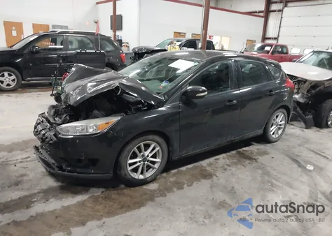 2015 Ford Focus Se z USA, uszkodzony, nr VIN 1FADP3K2XFL277426